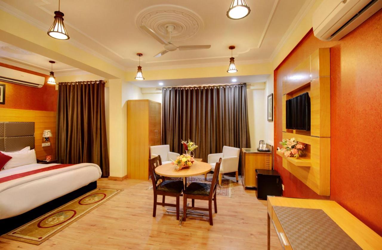 The Grand Mamta 4* Srinagar (Jammu and Kashmir)